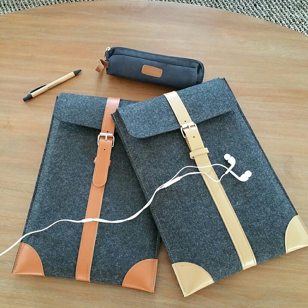 15" Beige Laptop Case, Book & Documents Sleeve